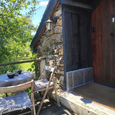 شقة Gite Le Grenier Aux Portes De Broceliande Réminiac المظهر الخارجي الصورة