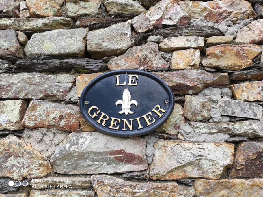 شقة Gite Le Grenier Aux Portes De Broceliande Réminiac المظهر الخارجي الصورة