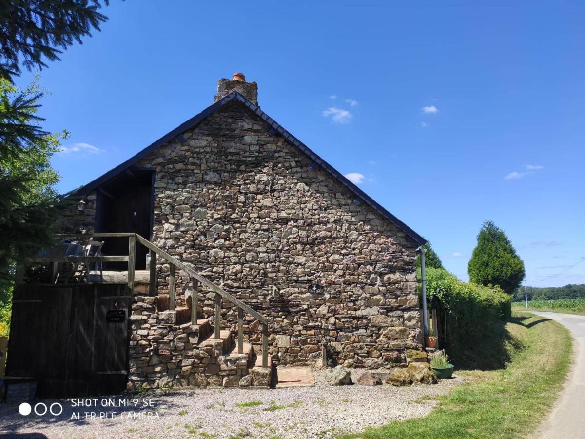 شقة Gite Le Grenier Aux Portes De Broceliande Réminiac المظهر الخارجي الصورة